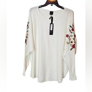 Aaeda White Long Sleeve Dolman Top with Floral Embroidery Women's 2X NWT
